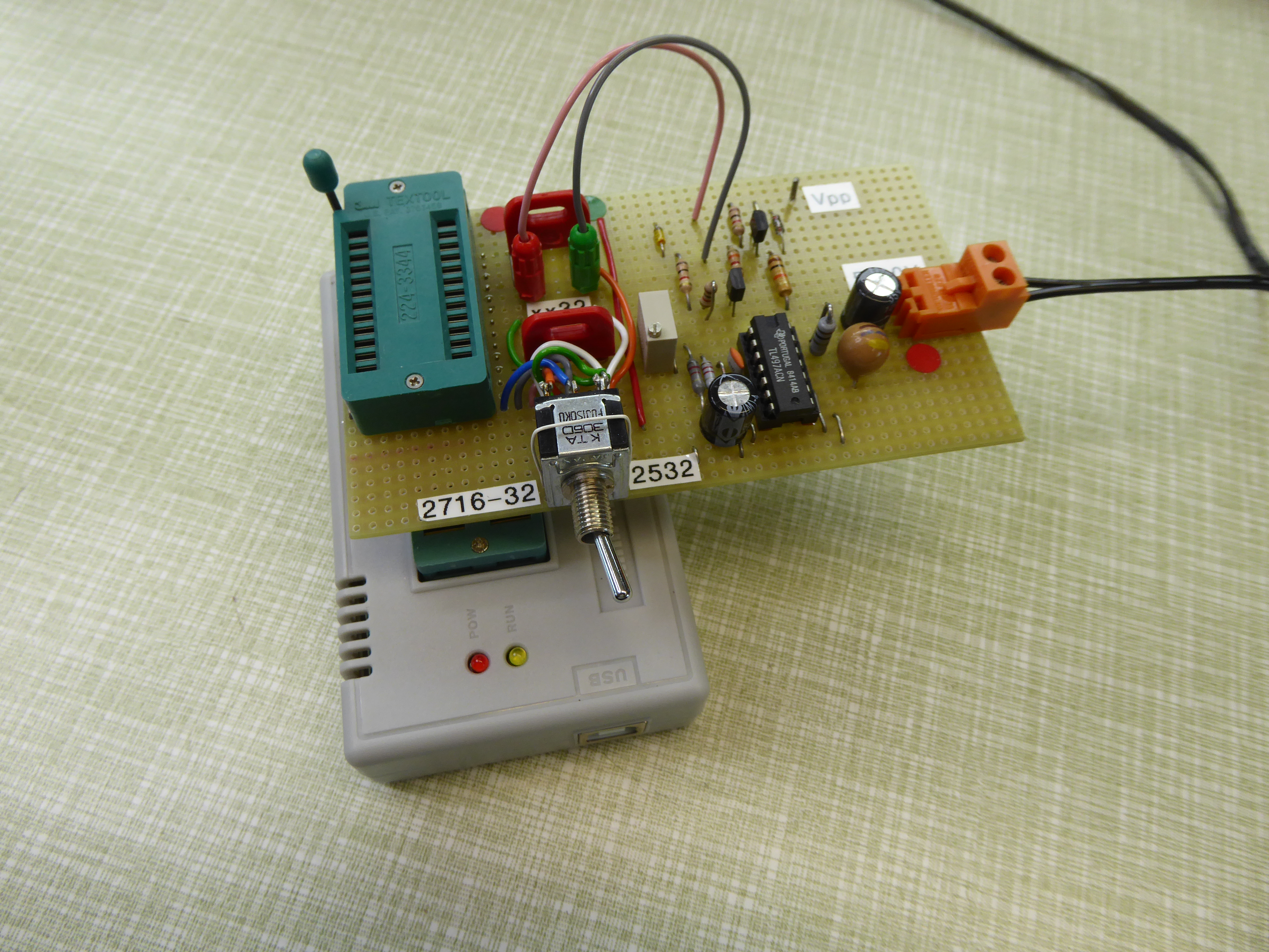 TL866 Programmer with Adapter